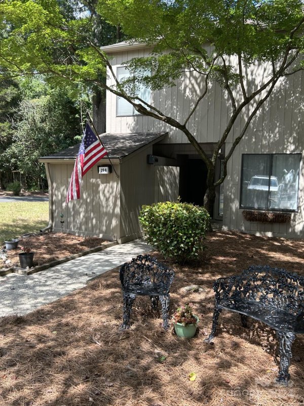 194 Riverview Terrace