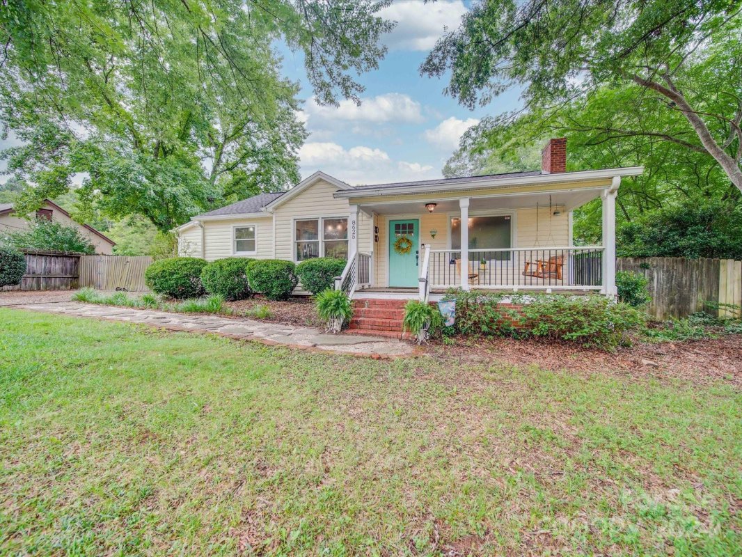 8625 Old Plank Road