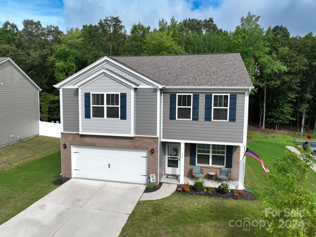 125 Wildflower Drive 8