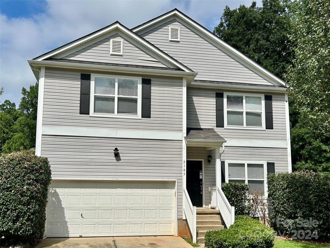 8105 Chatham Oaks Drive
