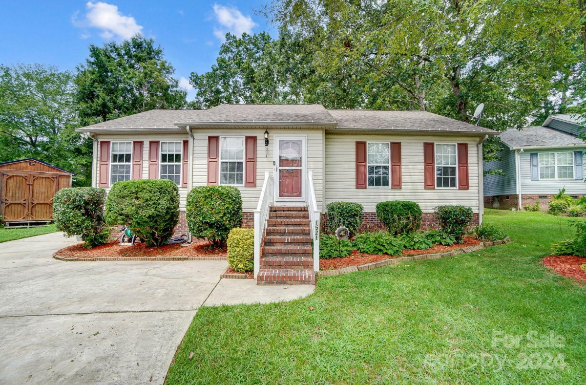 1521 Tammy Court