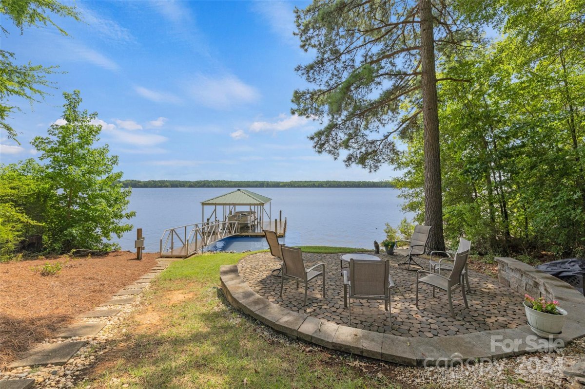 1225 Brunson Road