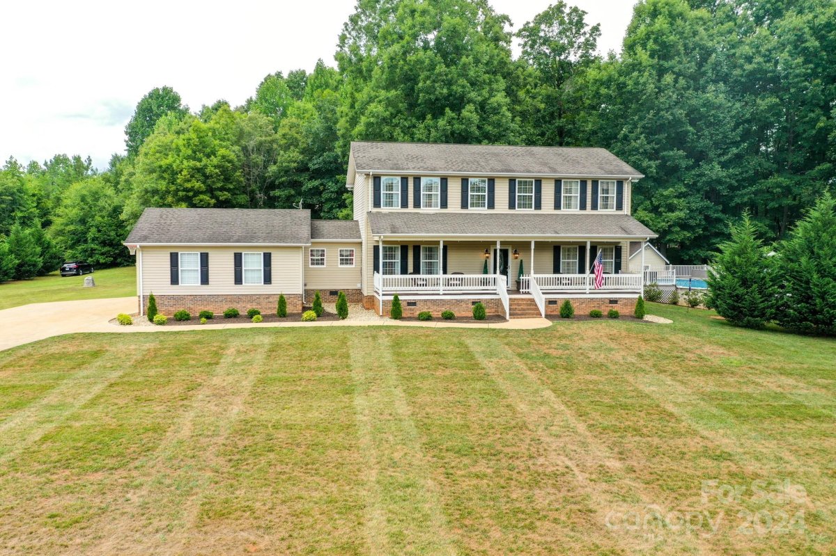 207 Bent Tree Drive