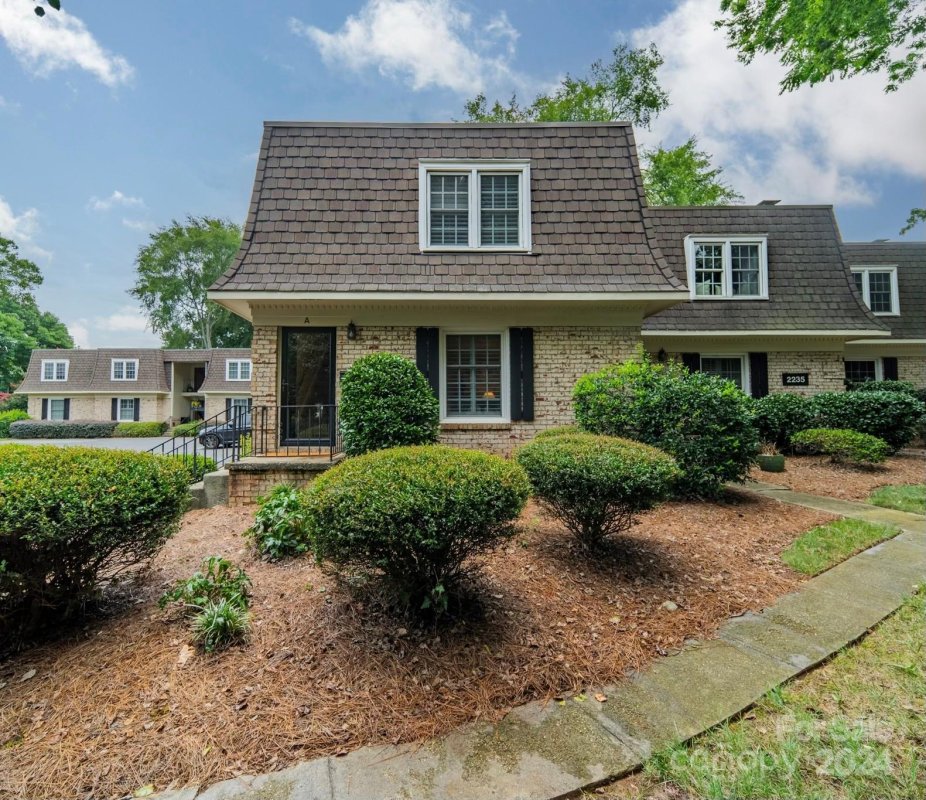 2235 Rexford Road A