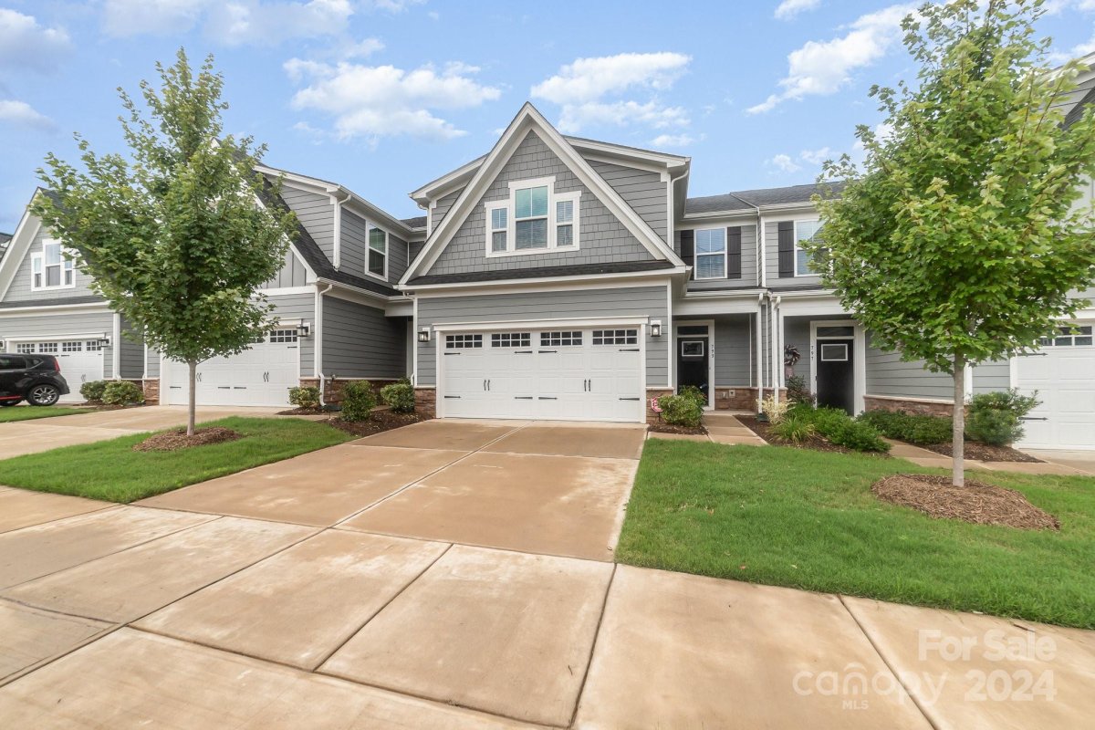 793 Hazel Way