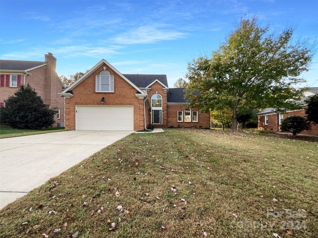 5000 Biltmore Forest Drive