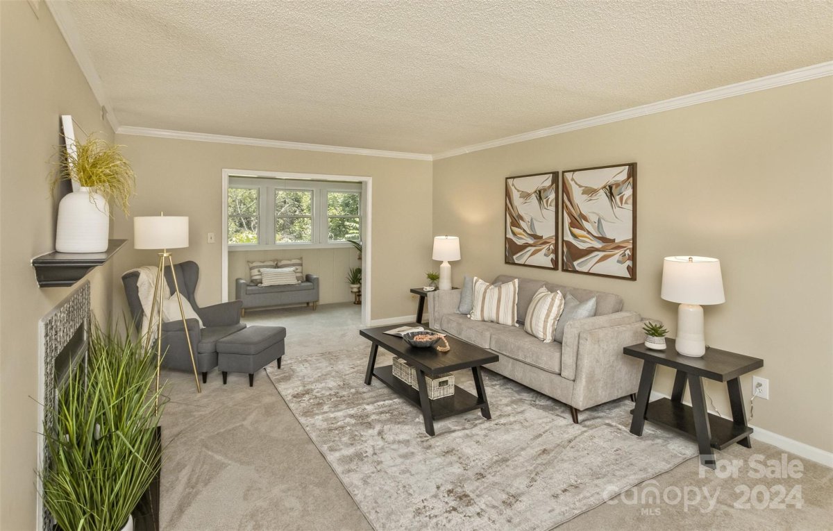 603 Abbey Circle