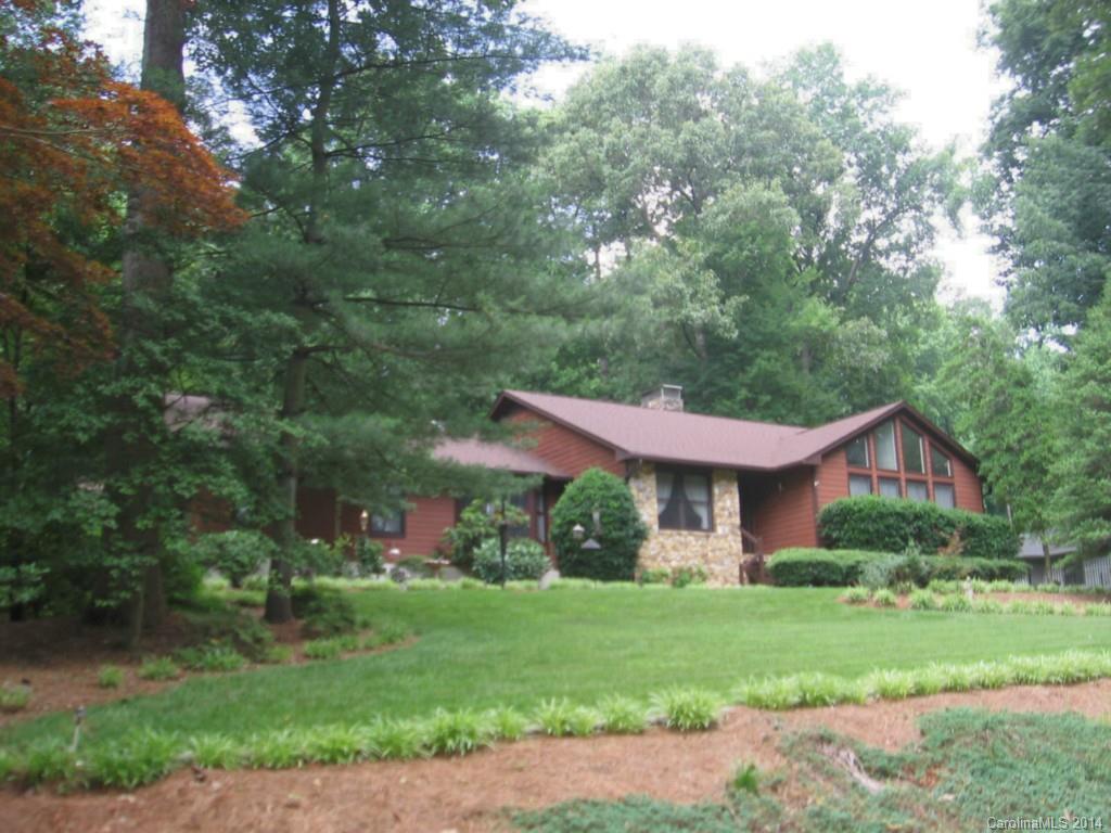 2808 Wimbledon Drive