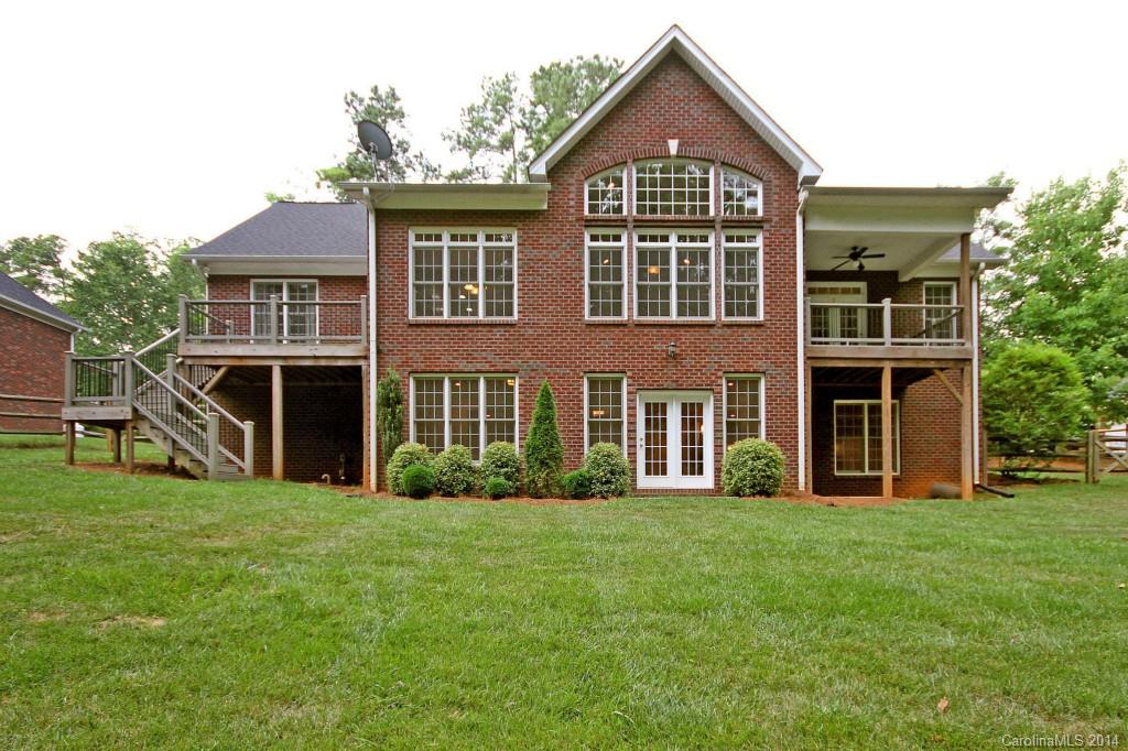 118 Lakeview Shores Loop