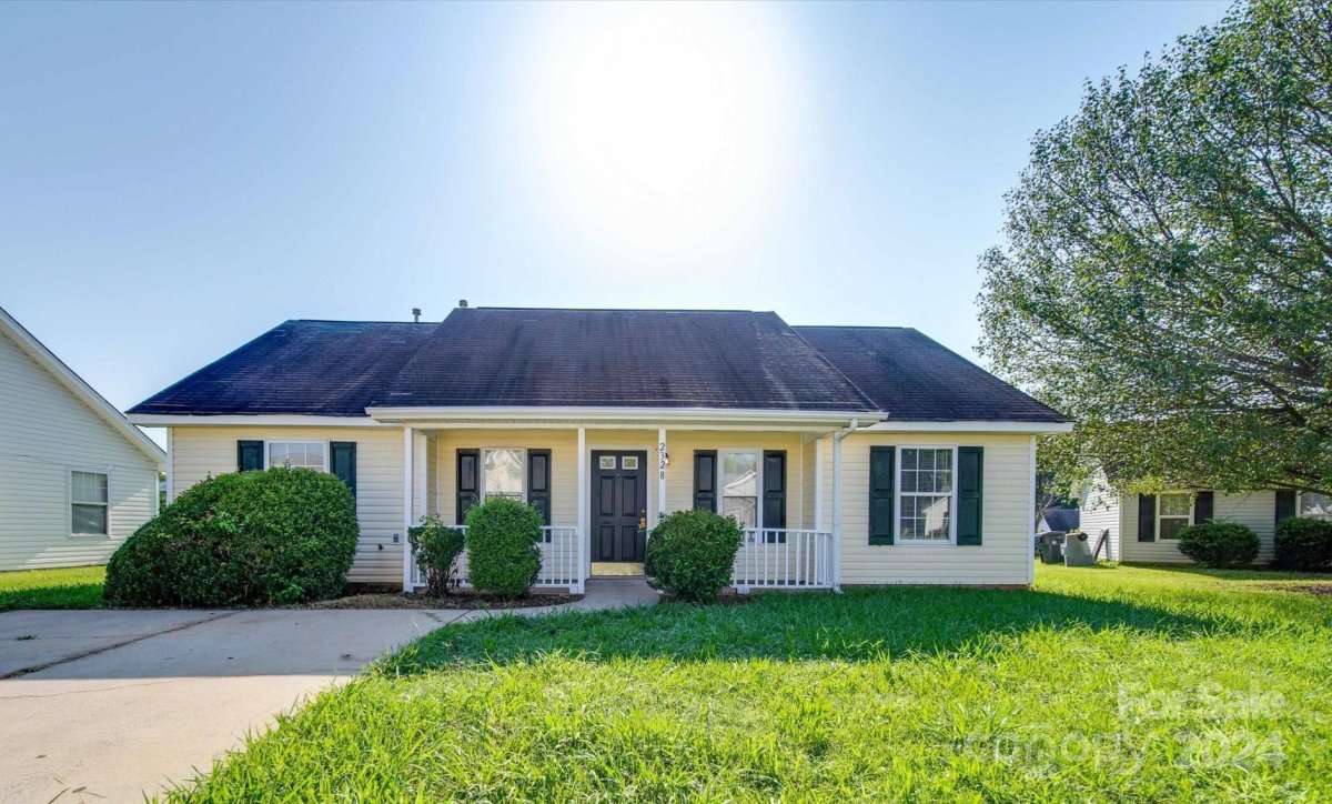 2328 Button Bush Court