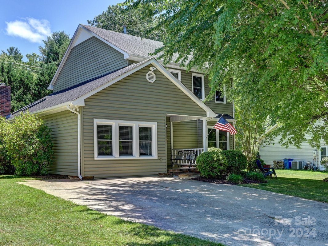 4 Marlwood Court