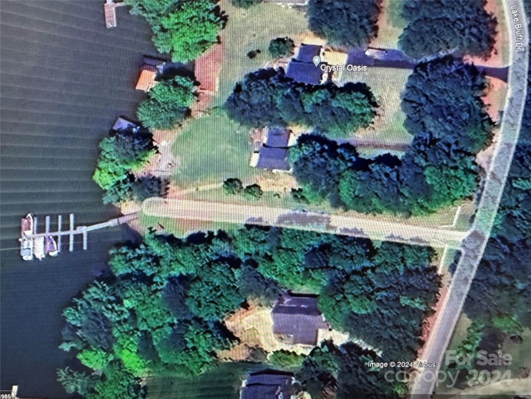 3598 Lake Bluff Drive