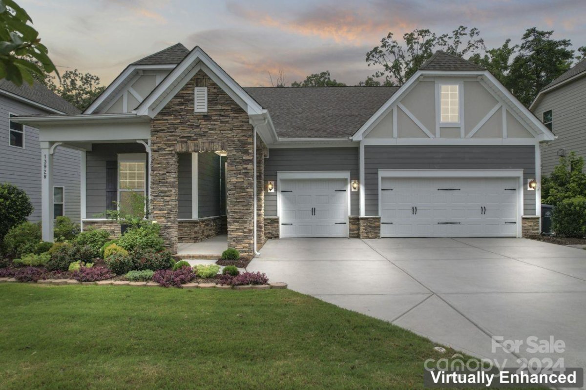13928 Heron Crest Trace