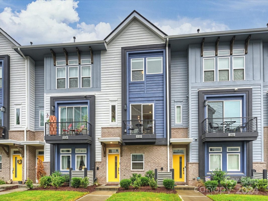 2120 Electric Lane