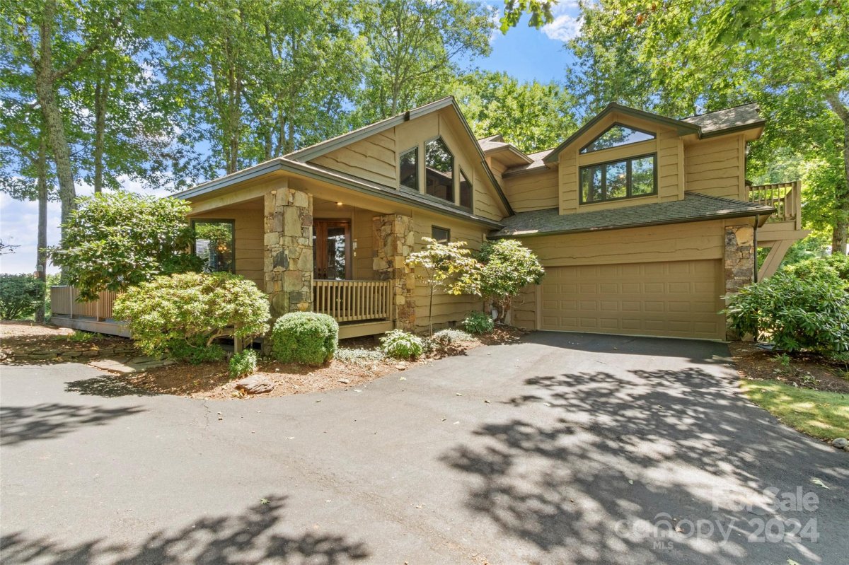 2133 Mountain Air Drive