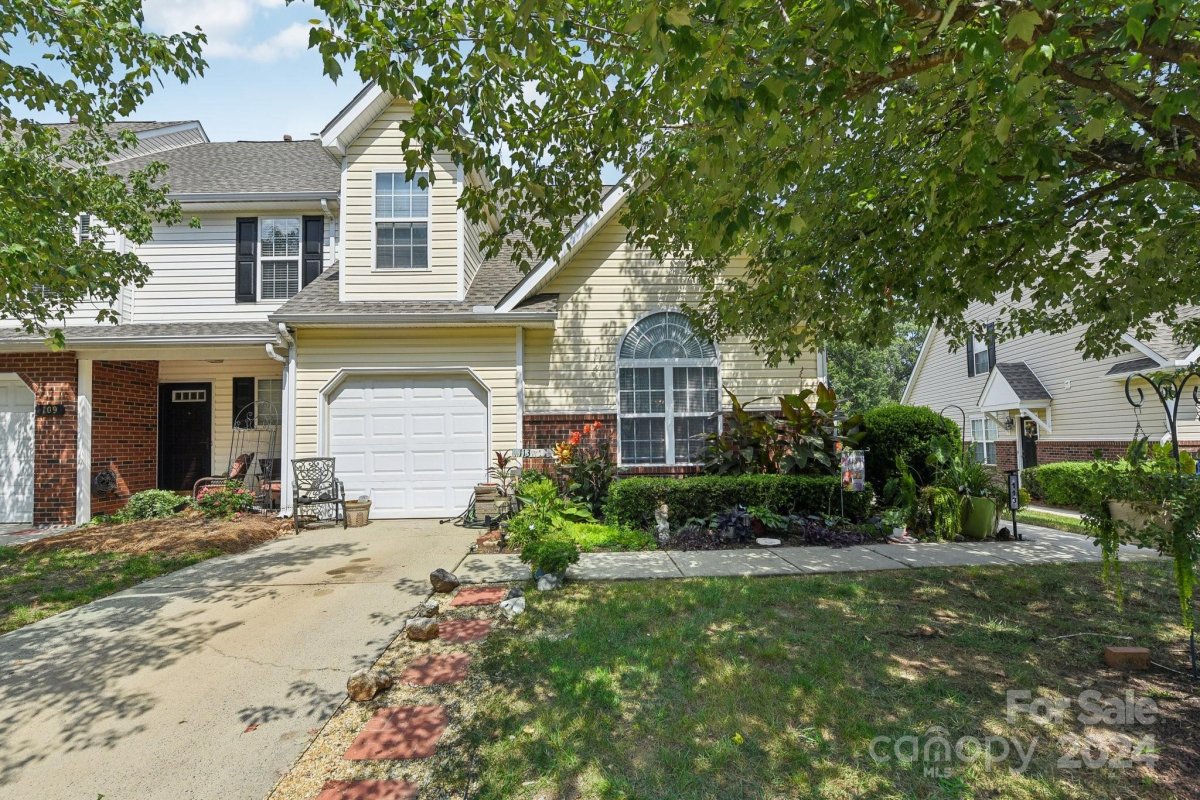 113 Arlington Downs Boulevard