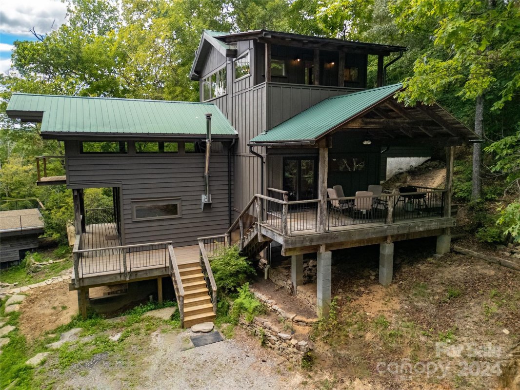 60 Crystal Creek Lane