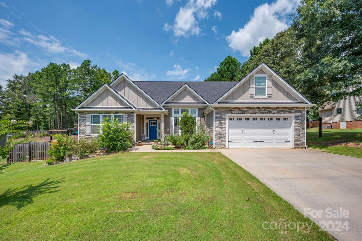 220 Cane Creek Way