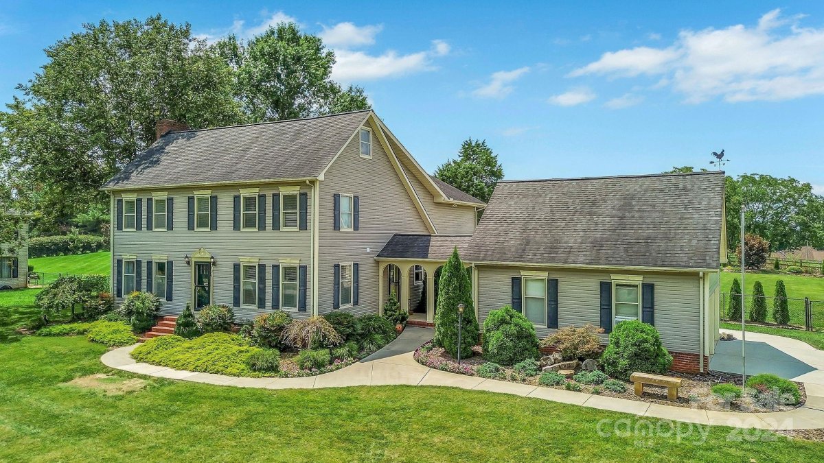 404 Baymount Drive