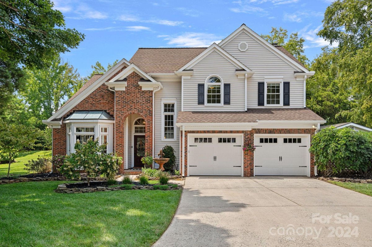 102 Southhaven Drive