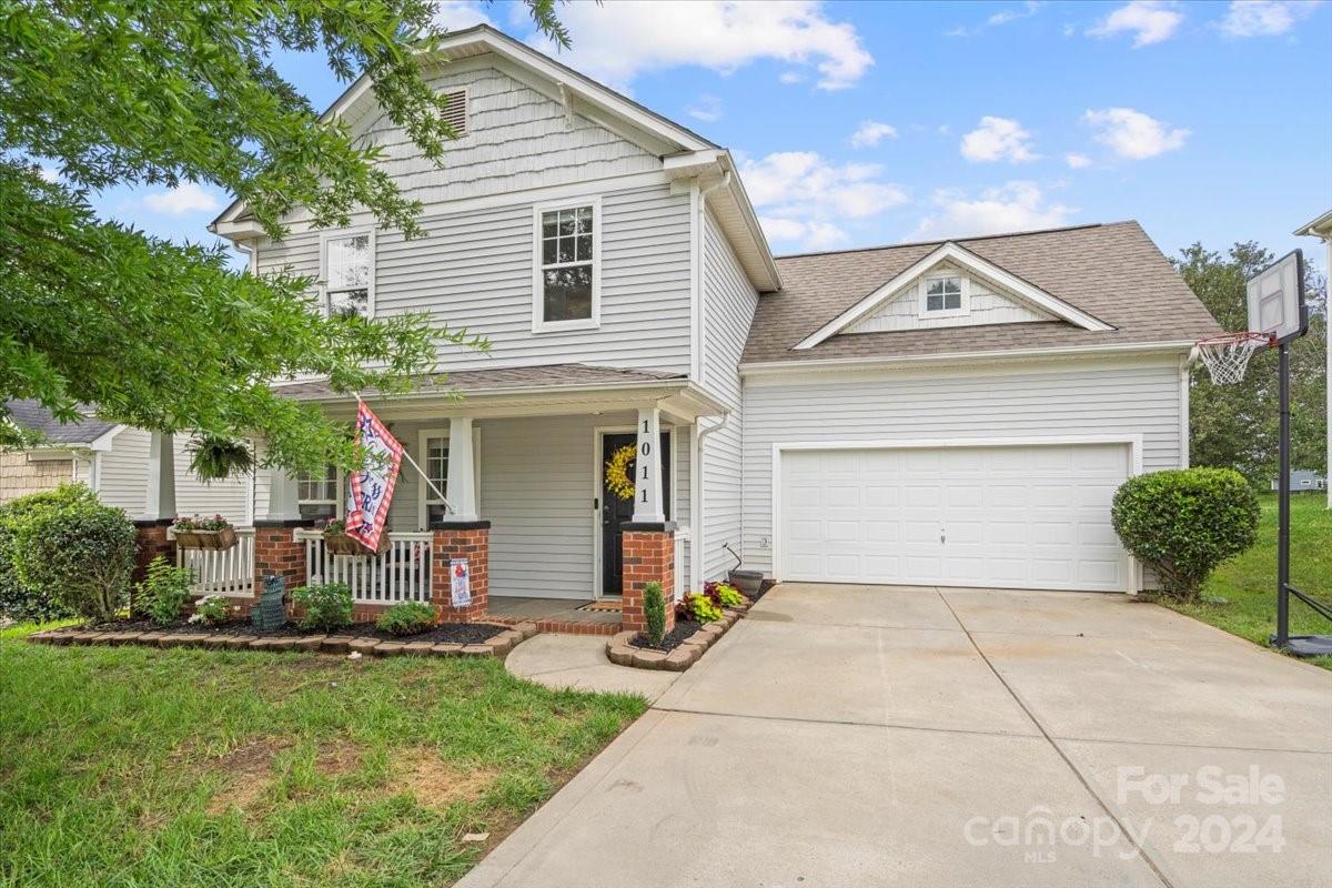 1011 Magna Lane