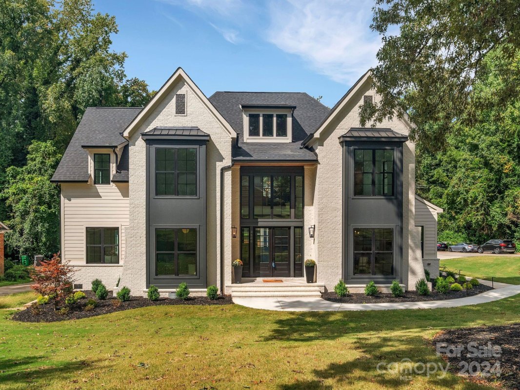 3500 Barclay Downs Drive