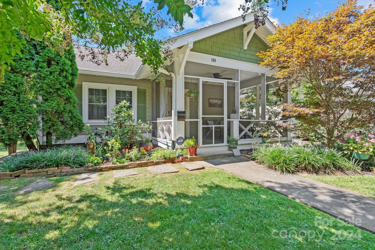 138 Murdock Avenue