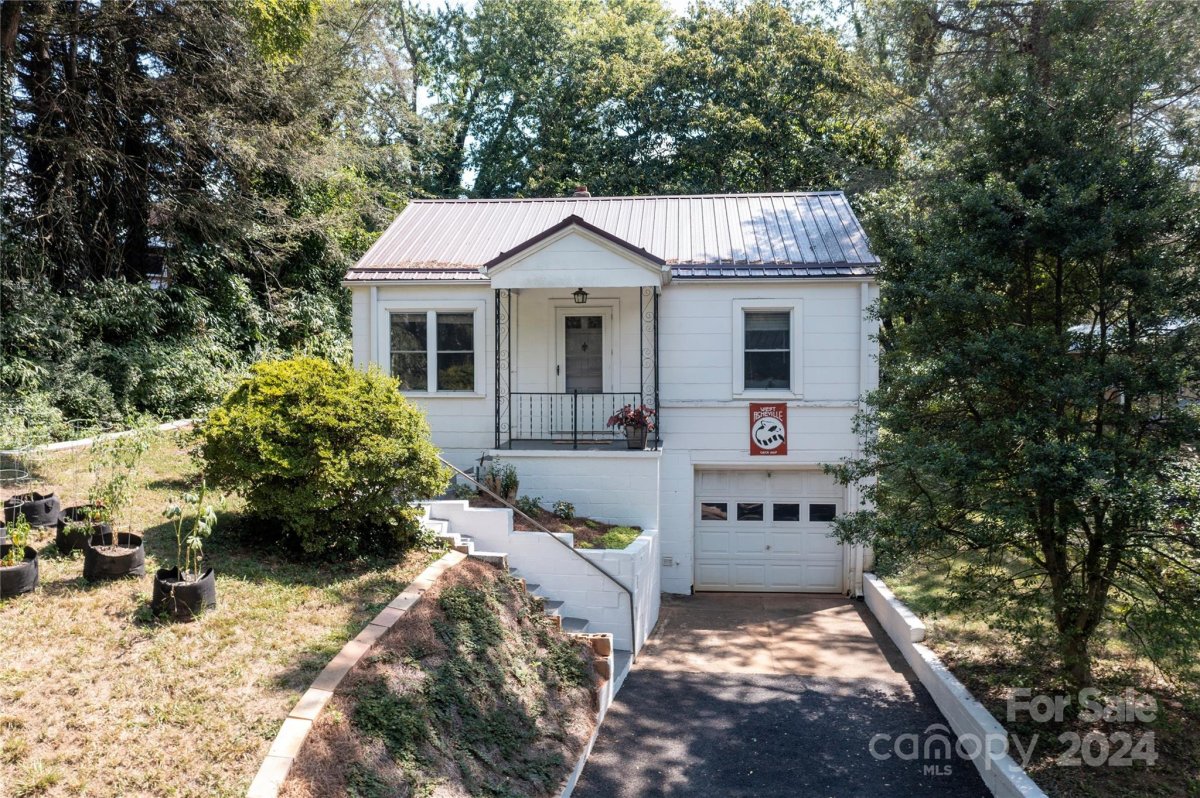 27 Belmont Avenue