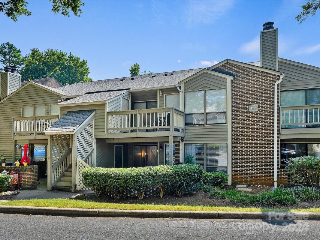 1612 Sharon Road 71