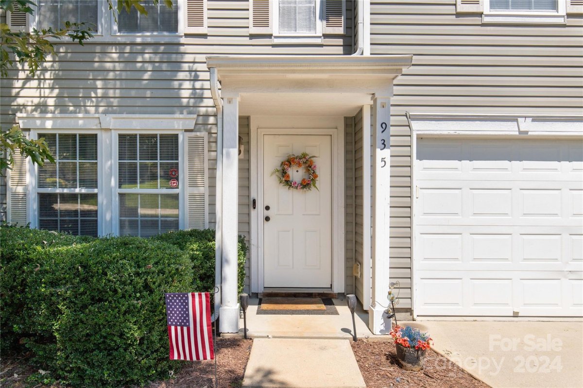 935 Torsion Lane