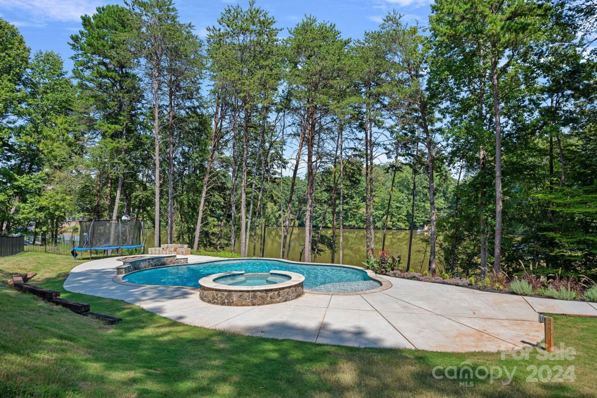 7842 Long Bay Parkway