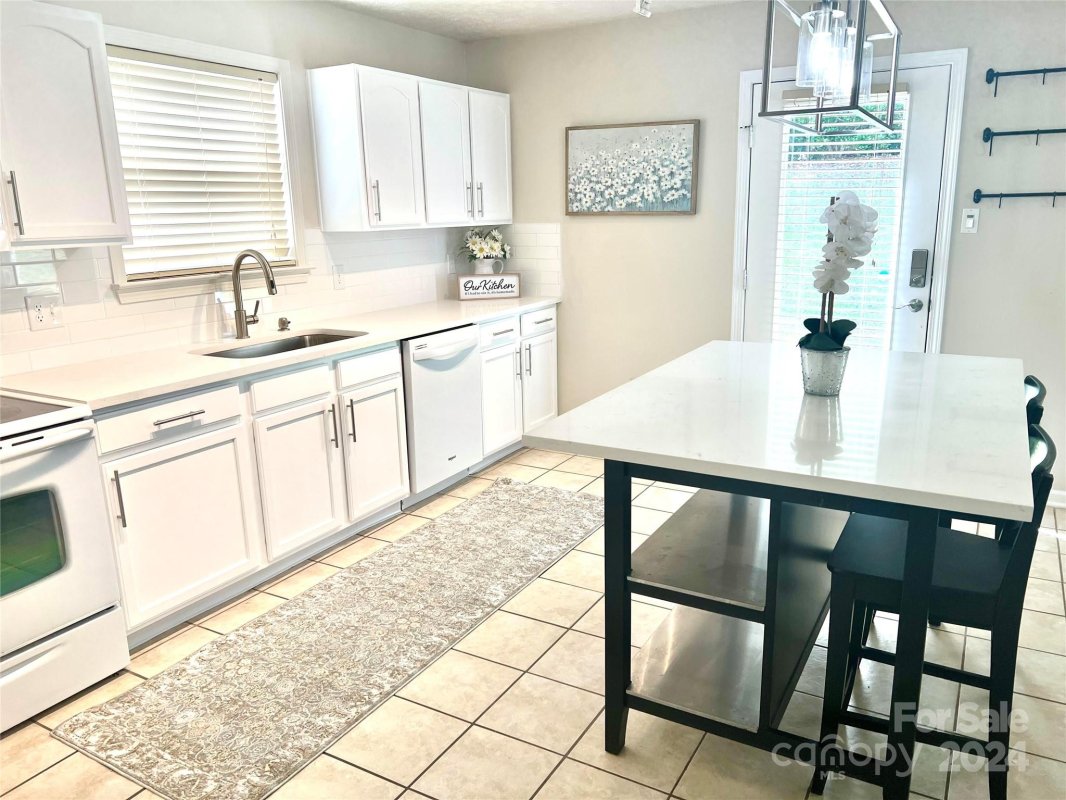 2019 Dunsmore Lane