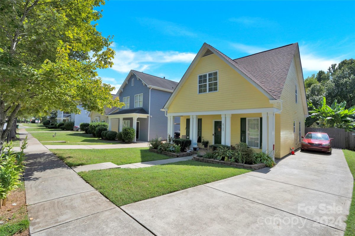 4722 Eaves Lane