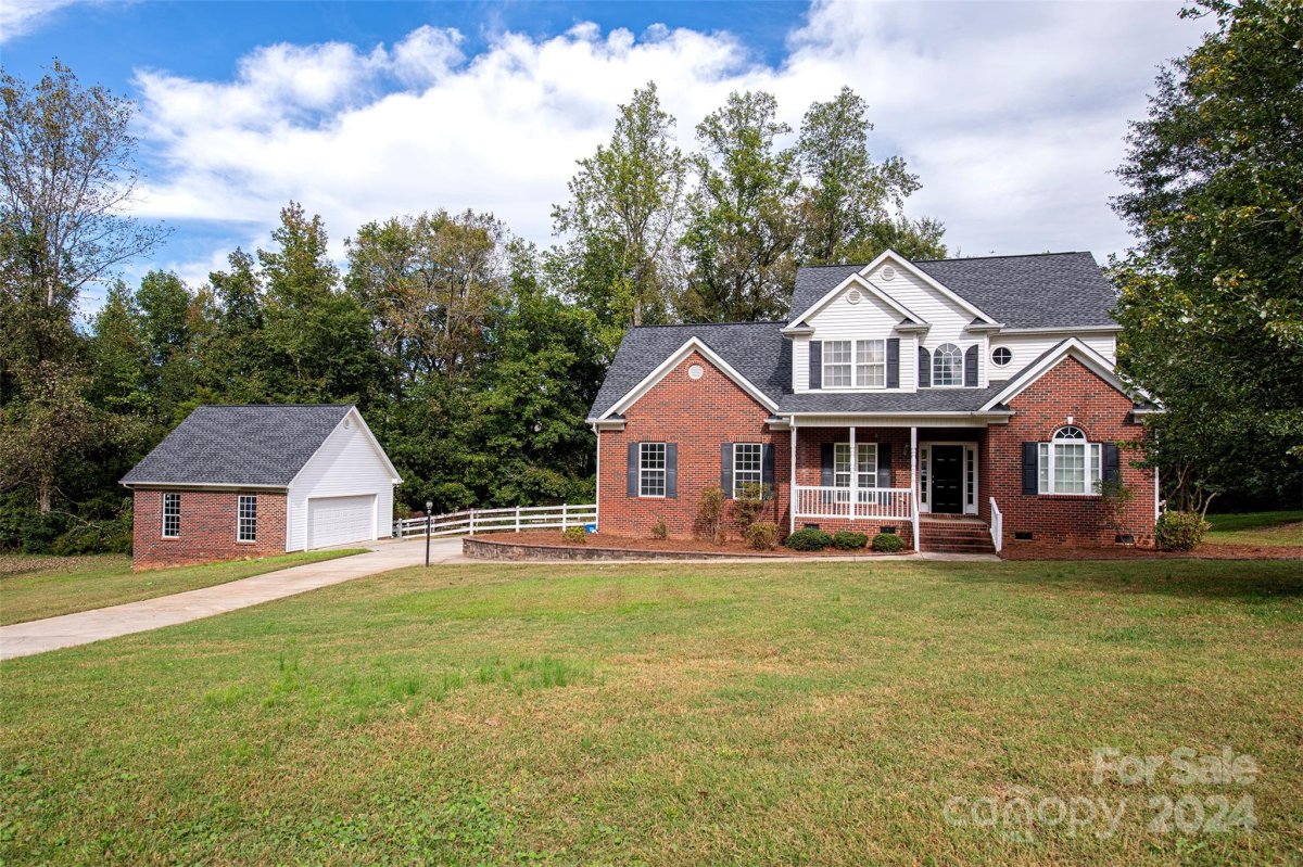 1120 Hearthstone Court
