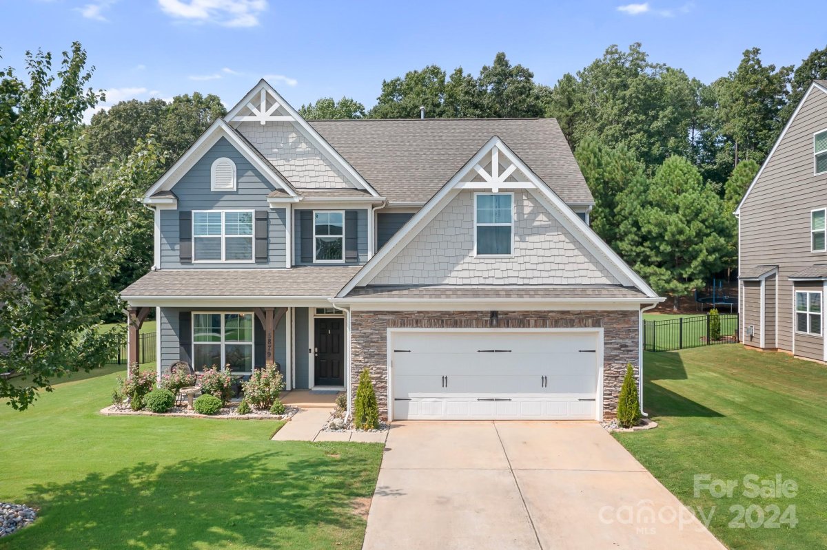5879 Mcclintock Drive