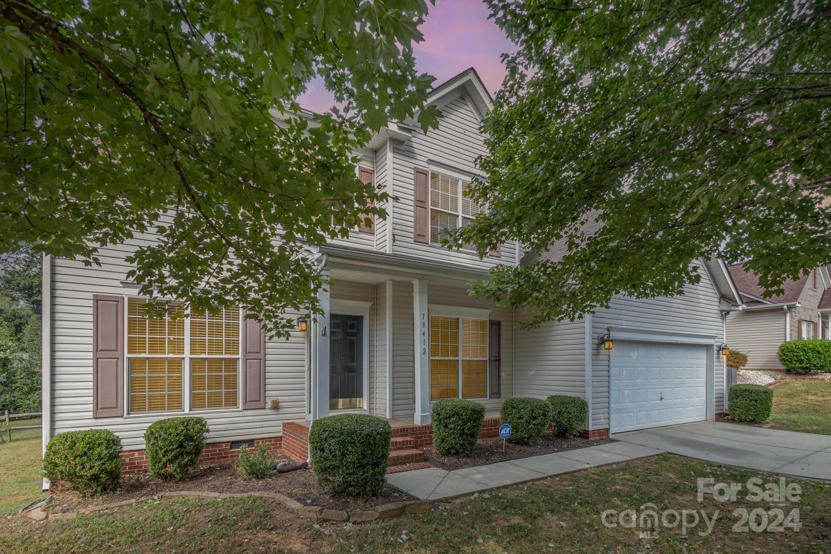18412 Torrence Chapel Estates Circle