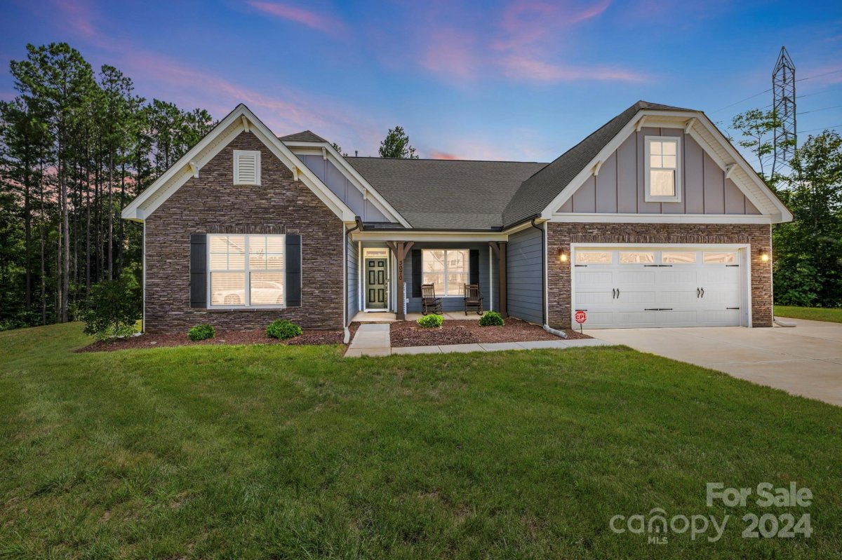 3070 Birch Creek Drive