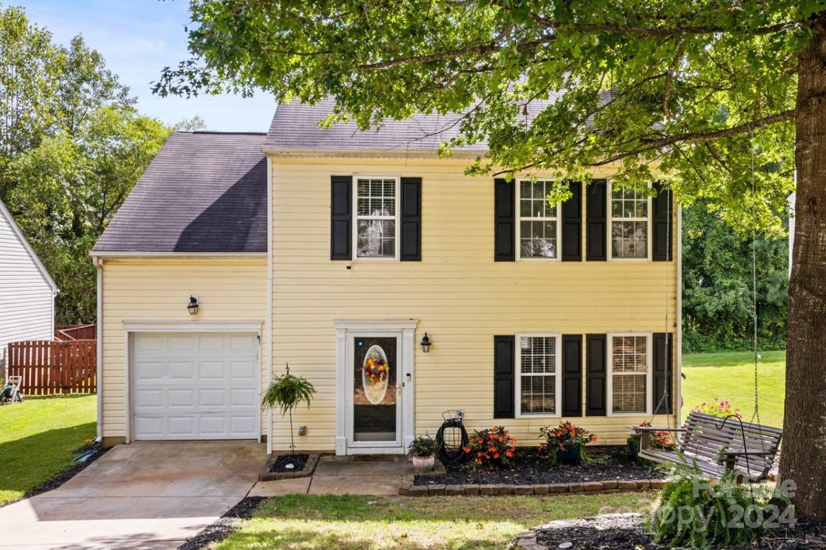 910 Grassy Patch Lane
