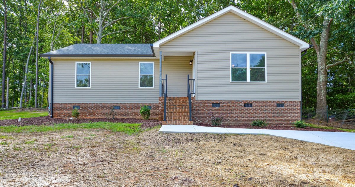 214 Aspen Drive