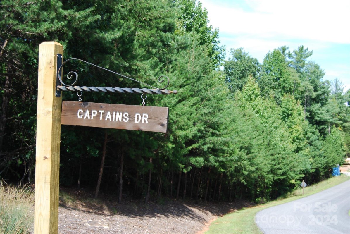 Tbd Captains Drive 225