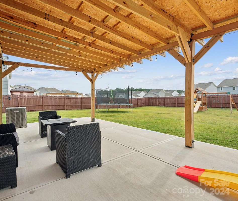 3612 Allenby Place