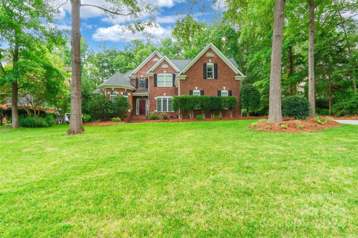 1828 Cavendale Drive