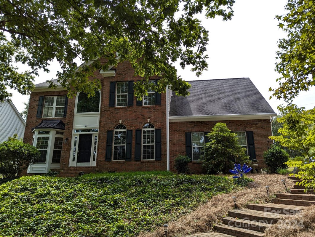 2000 Mt Isle Harbor Drive