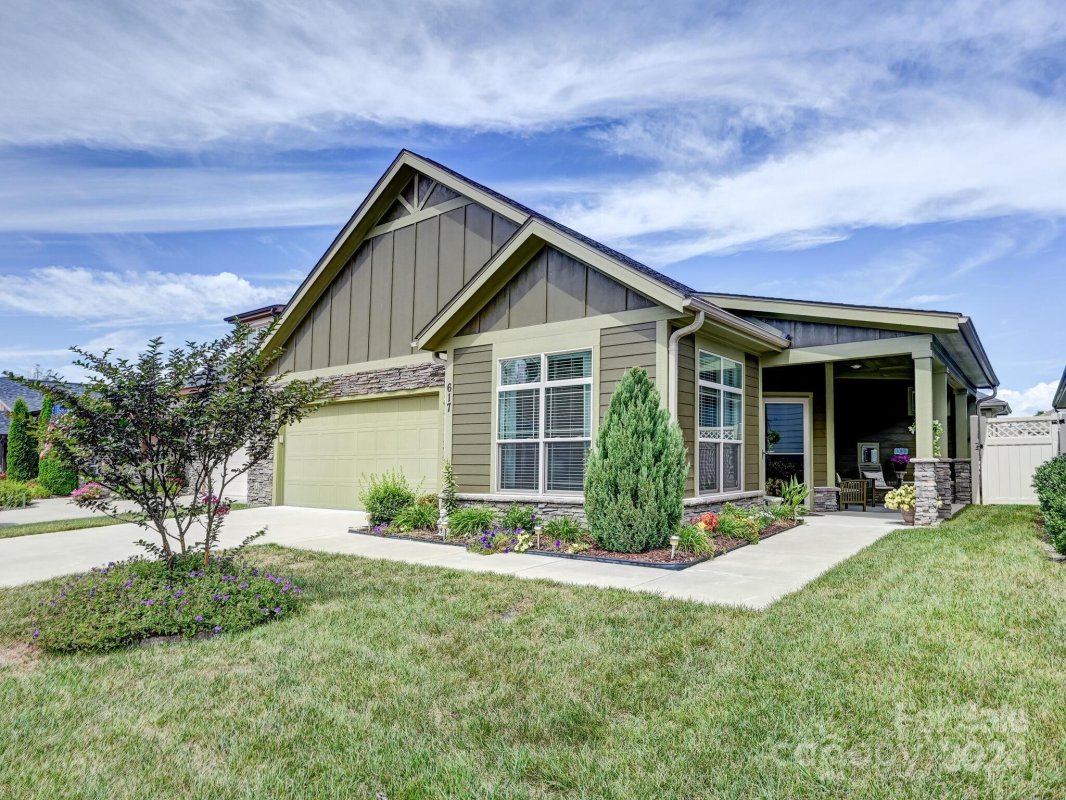 617 Summerfield Place