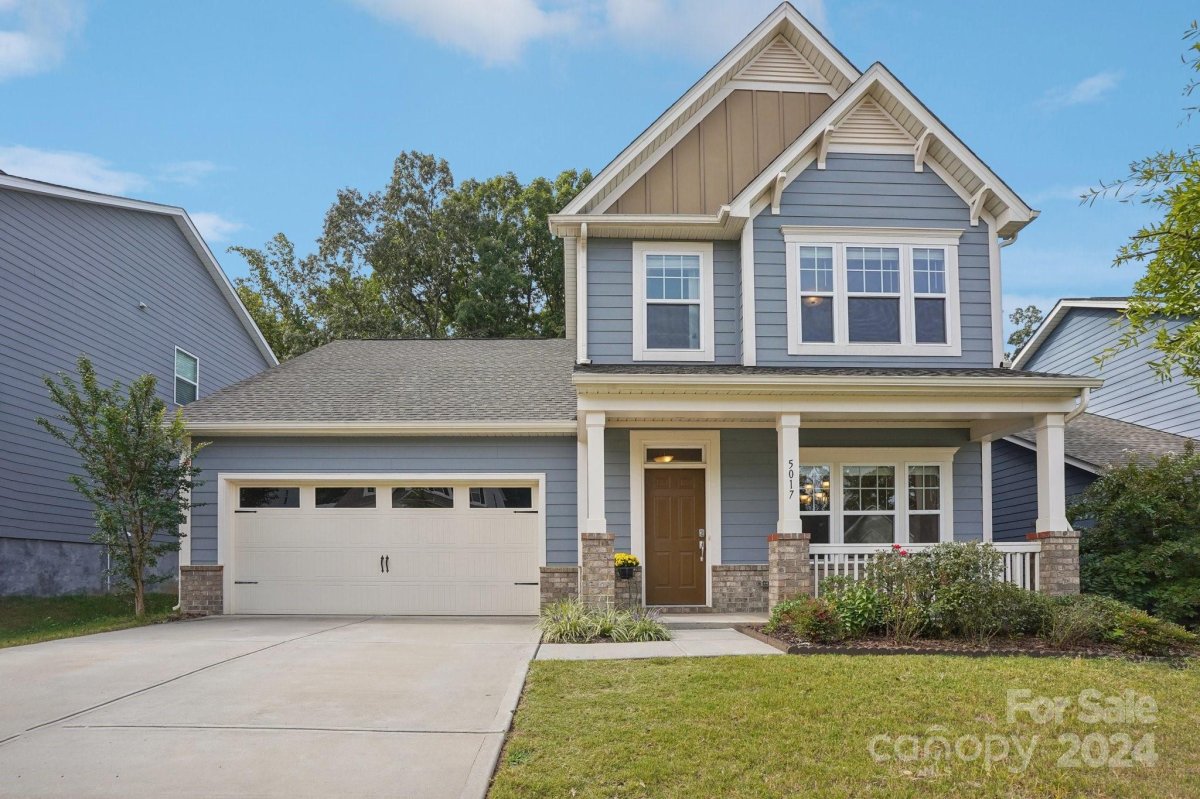 5017 Thomasville Drive