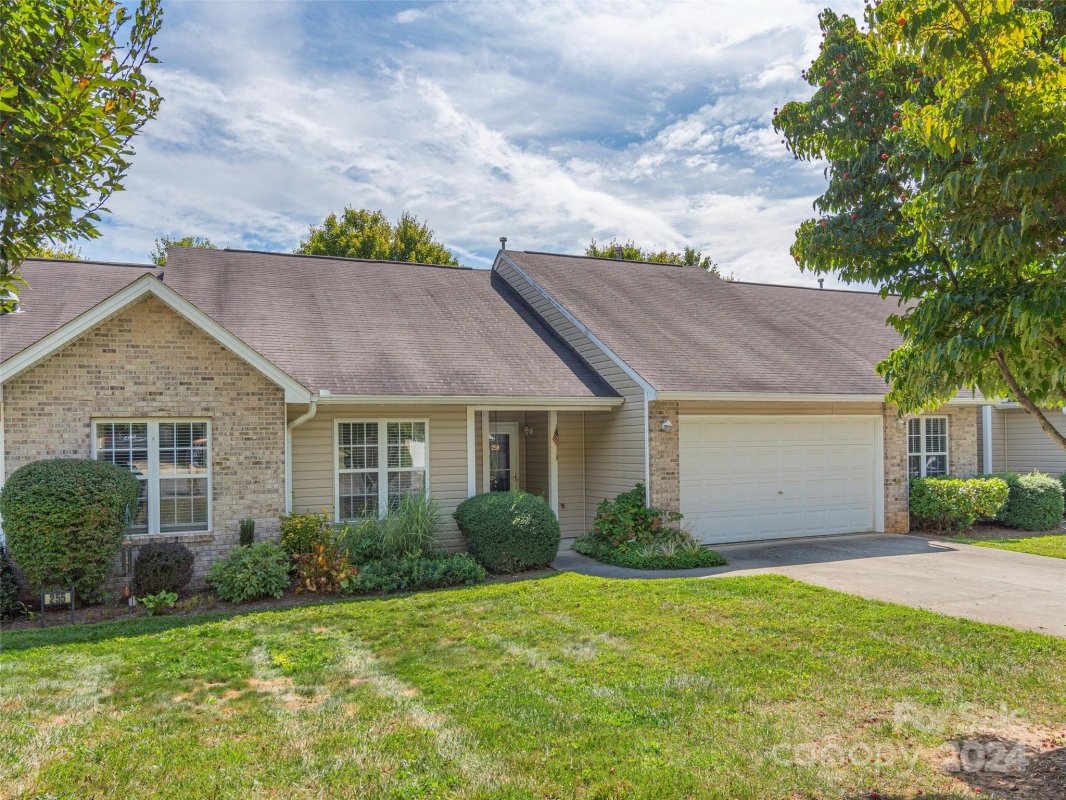 259 Farington Circle