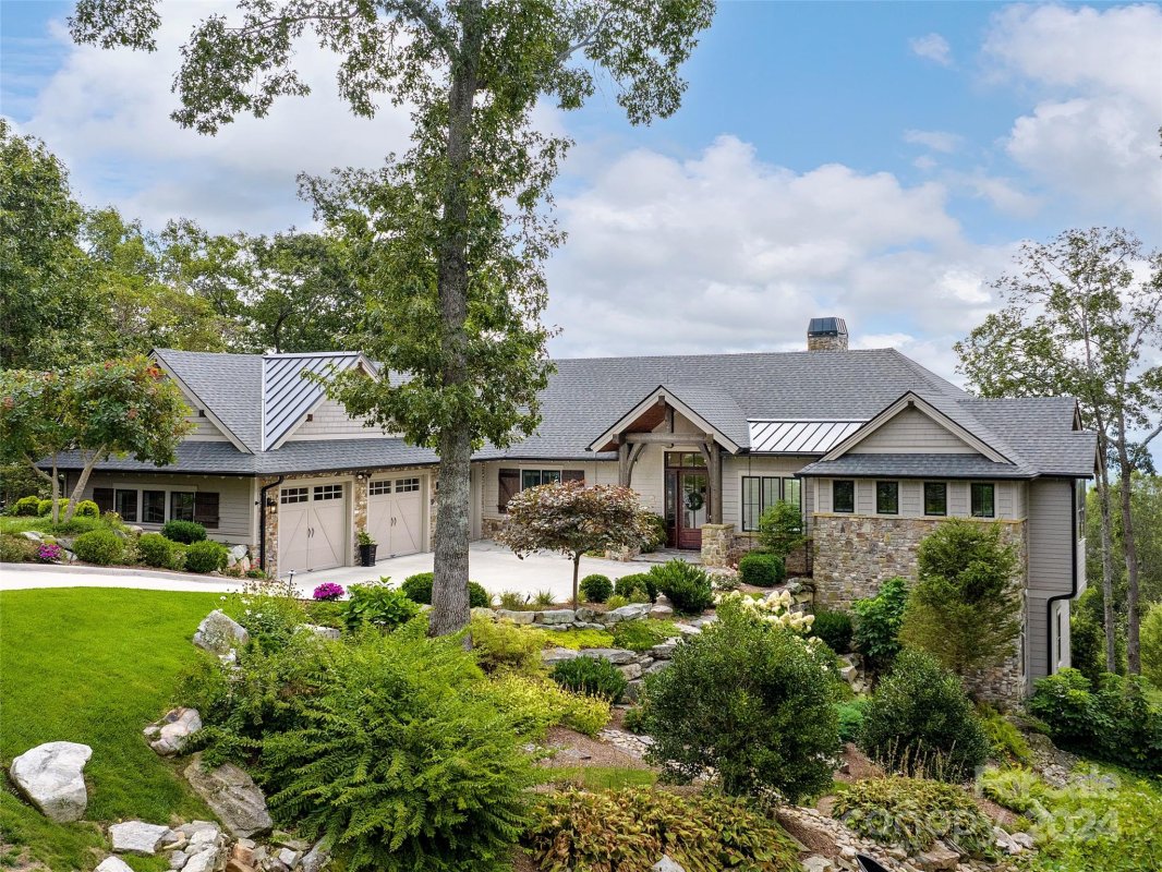 236 Summerset Drive