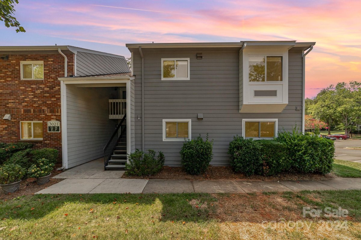 3021 Heathstead Place