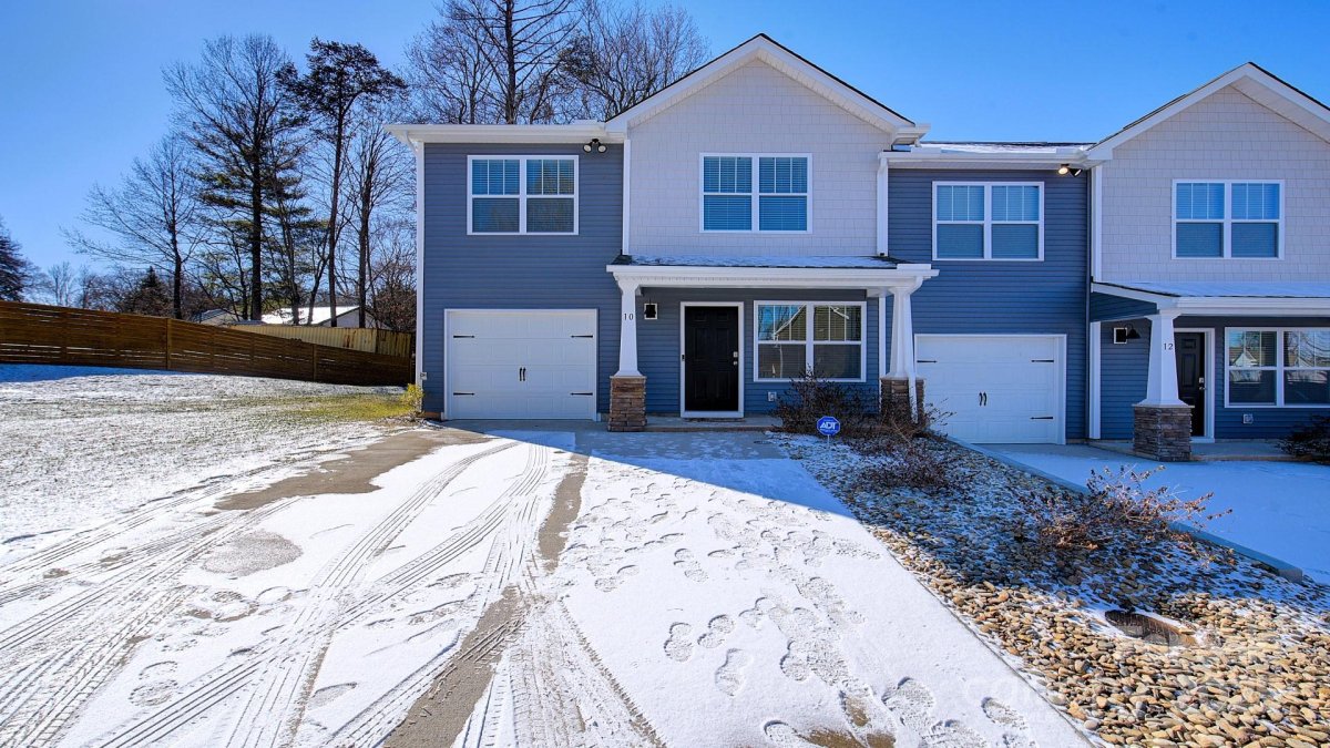 31 Cain Hollow Way