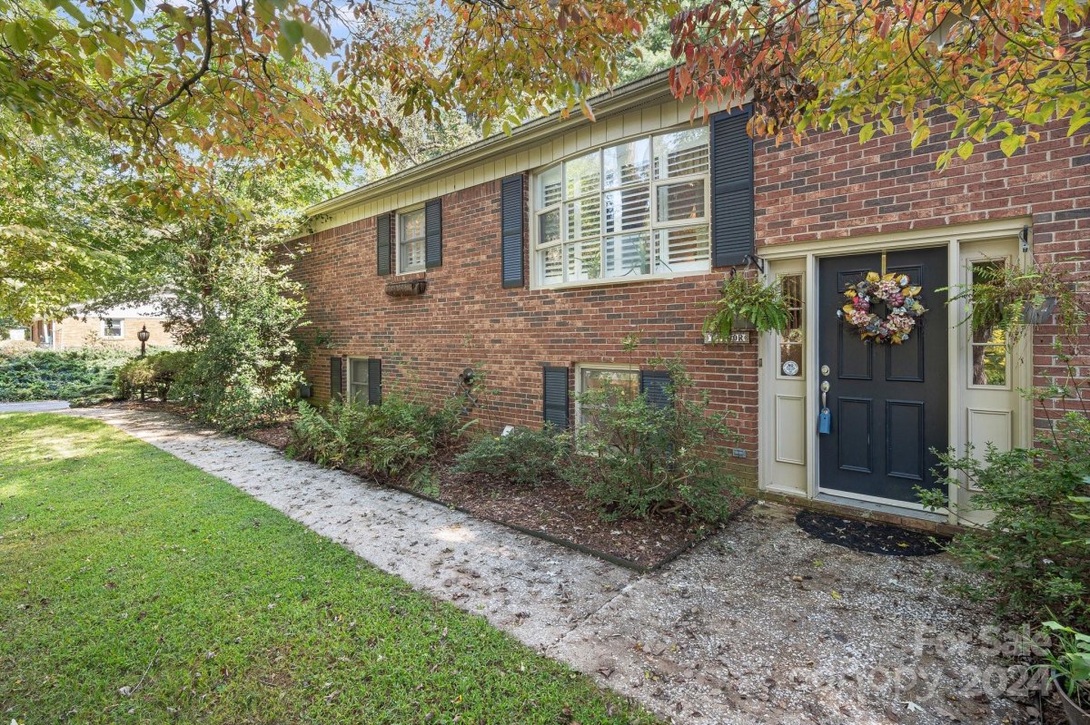164 Haywood Knolls Drive
